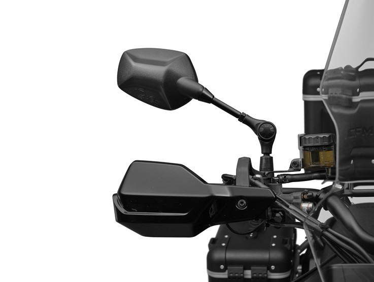 Descoperă oglinda rabatabilă dreapta CFMOTO, cod 6WWV-802620-8000 – construcție din aluminiu CNC rezistent, reglaj rapid multiunghi și design modern, ideală pentru 800MT, Touring și Explore.