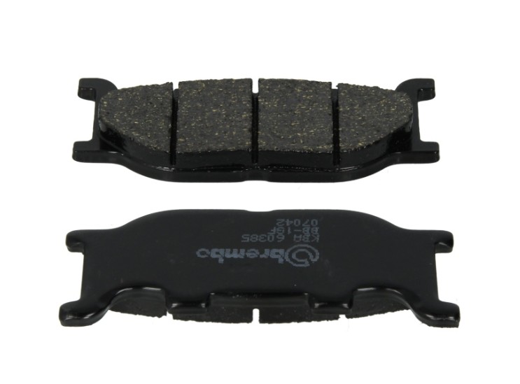 Plăcuțele Brembo 07042 sunt realizate din compus carbon-ceramic, ideale pentru scutere, oferind frânare stabilă, uzură redusă și performanță constantă.
