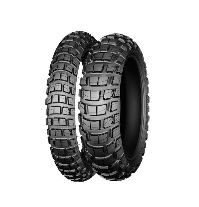 Anvelopă moto enduro MICHELIN Anakee Wild 140/80-17 69R spate cu tracțiune excelentă off-road și stabilitate pe asfalt.